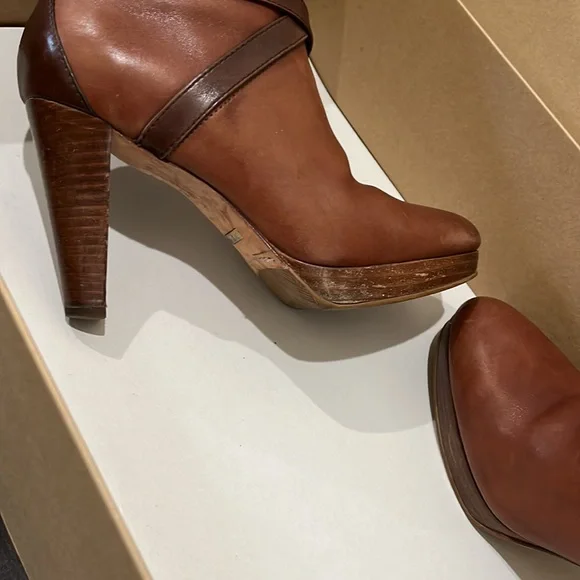 Cole Han x Nike Air Poppy Bit Tall Leather Boot. Size 5.5B - Picture 6 of 12